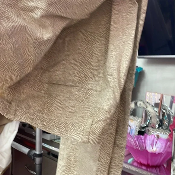 Elegant Cream Pants - Picture 2 of 6